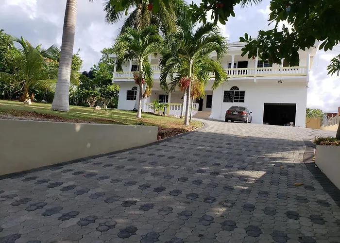 Coral Gardens Apartamento *